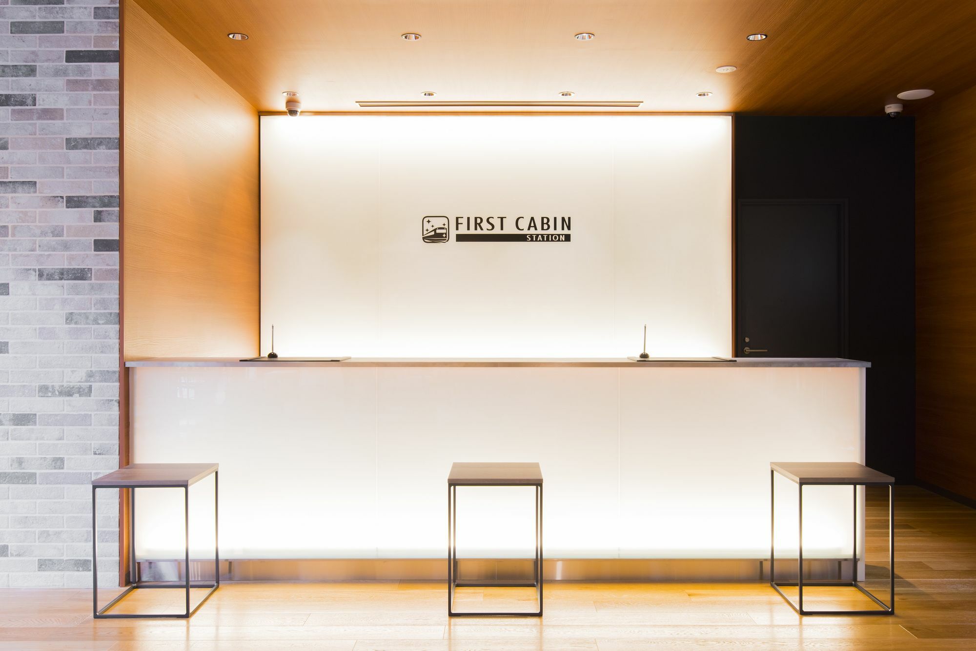 First Cabin Station Abenoso Hotel Osaka Bagian luar foto